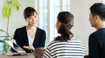 女性担当者が全国のご供養先をアドバイス・紹介